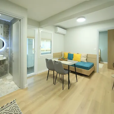 Apartment Lacus 4 *