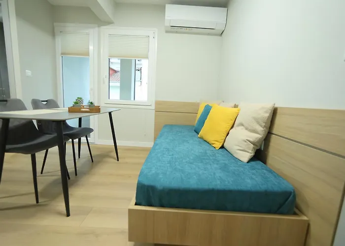 Lacus 4 Apartment *